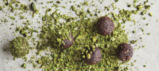 Date & Pistachio Balls